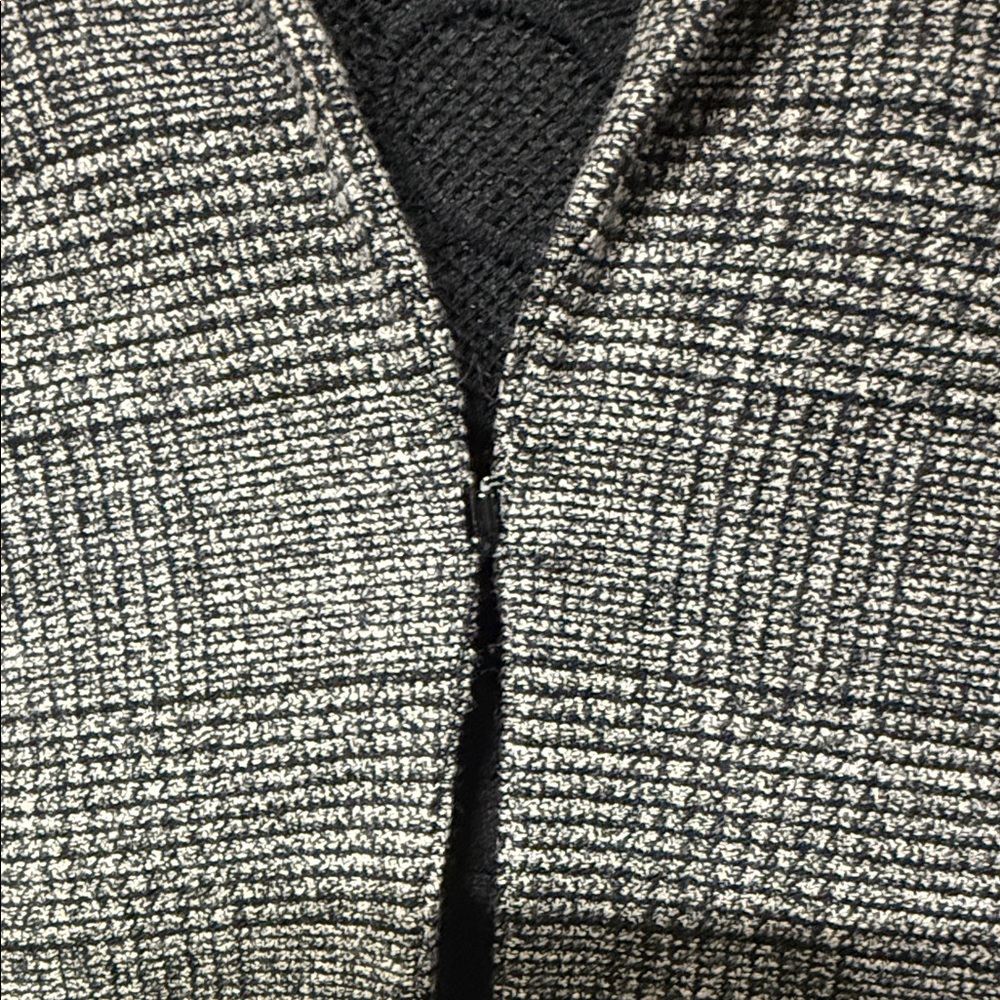 H&M Classic Black and Gray Blazer - Picture 7 of 11